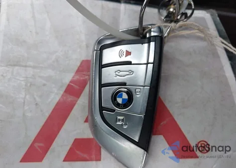 2018 BMW X5 xDrive35D from USA, damaged, VIN 5UXKS4C59J0Y17629